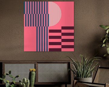 Abstracte geometrische kunst in retrostijl in roze, kobaltblauw, wijnrood