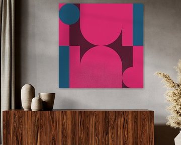 Abstracte geometrische kunst in retrostijl in roze, wijnrood, blauw van Dina Dankers
