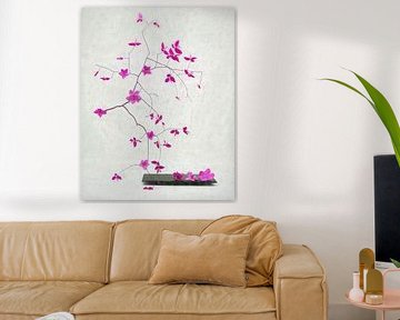 Zen stilleven met roze bloemen . van Saskia Dingemans Awarded Photographer