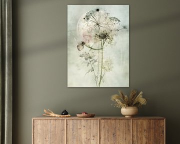 Modern stilleven met bloemen in Japandi stijl van Japandi Art Studio