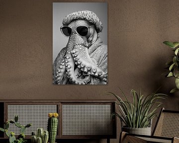 Zwart-wit portret van een octopusman met zonnebril van Poster Art Shop