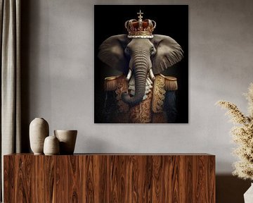 Koninklijke olifant portret met gouden kroon van John van den Heuvel