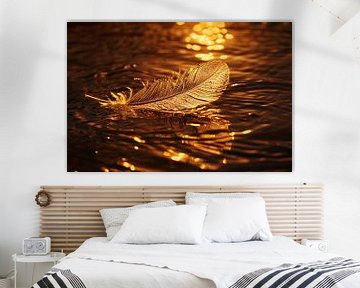Gouden veer drijvend op water bij zonsondergang van Art & Soul Creations