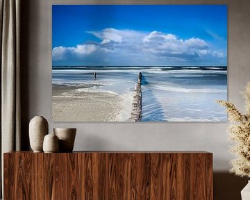 The flooded beach of Ameland by Ton Drijfhamer