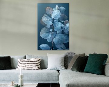 Blauwe eucalyptusbladeren in minimalistisch realisme van Art & Soul Creations