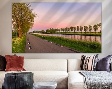 Een zonsopkomst langs het Van Starkenborghkanaal van Henk Meijer Photography