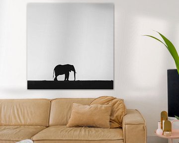 Silhouet van olifant in zwart-wit van Poster Art Shop