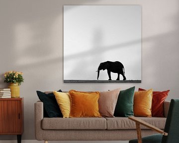 Silhouet van olifant in zwart-wit van Poster Art Shop