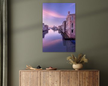 Zonsopkomst bij Grand Canal Venetië van Sander Groenendijk