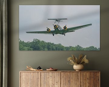 Oude tijden herleven: Junkers 52 & Fieseler Storch. van Jaap van den Berg