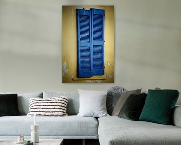 Blue old door;Bleu virile porte; Bleu vieille porte;Bleu vieille porte van Tonny Visser-Vink