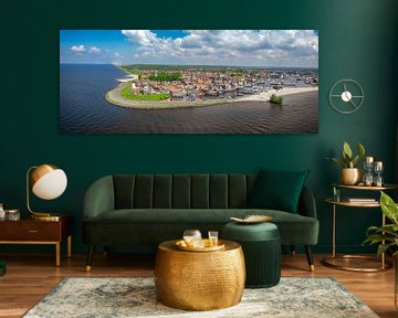 Urk luchtfoto van het voormalige eiland aan het IJsselmeer