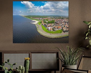 Urk luchtfoto van het voormalige eiland aan het IJsselmeer