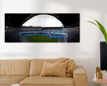 Stadion van Real Madrid in panorama van Thomas Poots