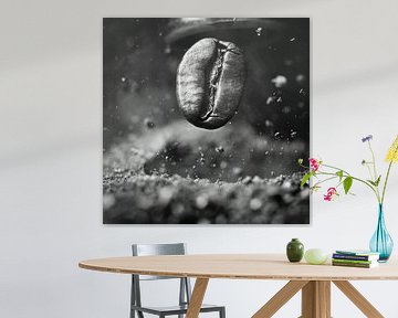 Explosie van koffiebonen - macrofotografie in beweging van Poster Art Shop