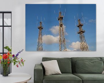Malta radio masts against blue sky. by de-nue-pic