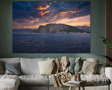 Fjord en Norvège au coucher du soleil sur Martin Köbsch