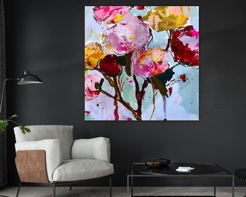 Dansende bloemen tegen een luchtige blauwe achtergrond van Color Square