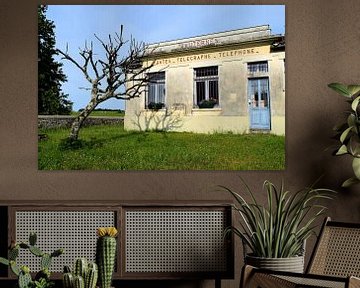 Old, dilapidated post office in French village of Sauternes by Studio LE-gals