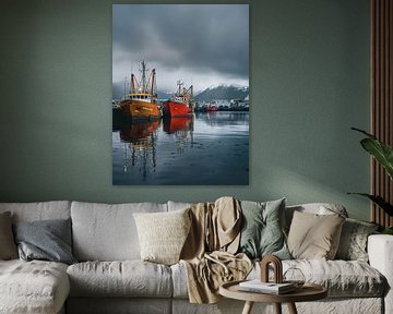 Dramatic clouds over the harbour by fernlichtsicht