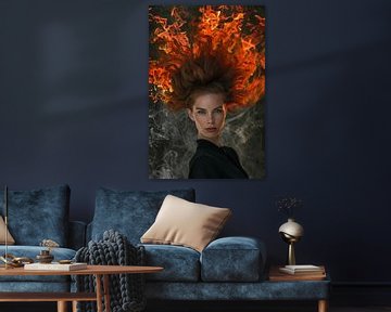 studioportret vrouw met vuur van Egon Zitter