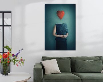 Le romantique sans espoir : une métaphore visuelle des désirs inassouvis et de la solitude