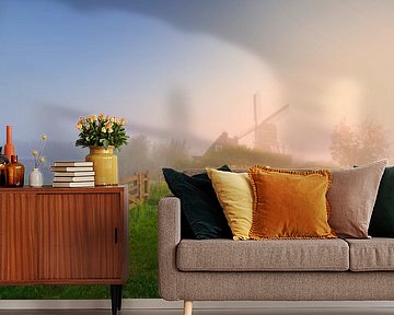 Sonnenaufgang mit Windmühle im nebligen Morgenlicht von Original Mostert Photography