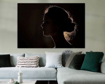 Silhouet van een vrouw van Poster Art Shop