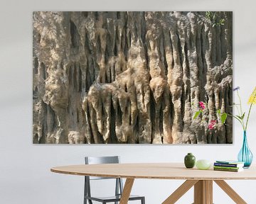 Stalagtiet by Neeltje Annema