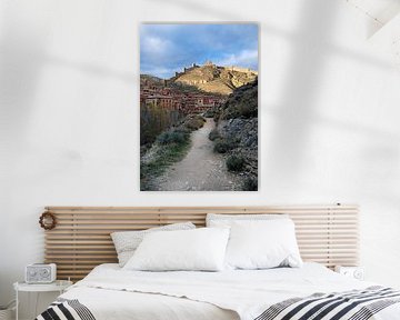 Voetpad naar Albarracin in Spanje van Lensw0rld