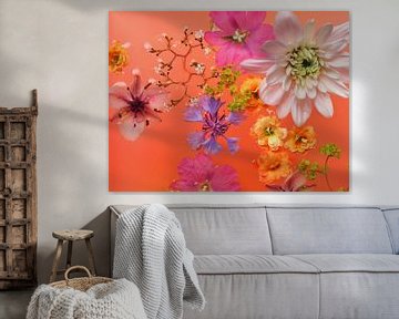 Kleurrijke bloemen compositie bloemen bad van raisa haveman