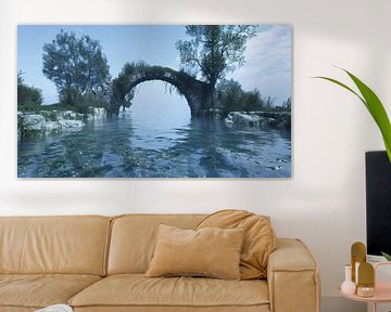 Verlassene Brücke in der Natur