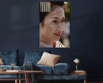 lächelnde asiatische Frau