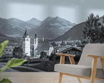Kitzbühel in Tirol - monochrom von Werner Dieterich