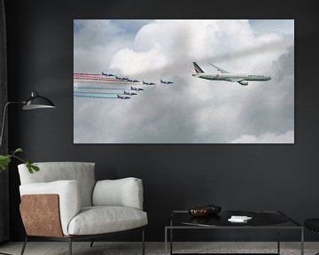 Air France Boeing 777 en Patrouille de France. van Jaap van den Berg