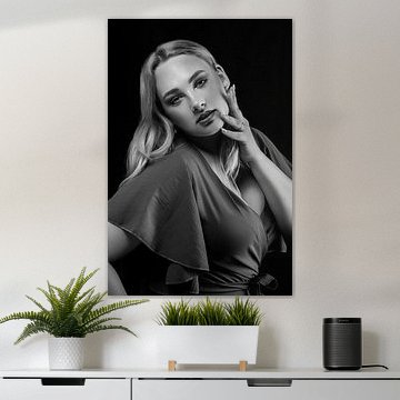 Portrait photography powerful with a hushed atmosphere