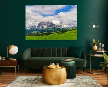 Seiser Alm of Alpe di Siusi in de Dolomieten in het voorjaar