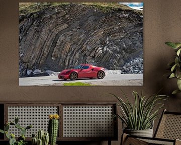 Alfa Romeo 4C op de Furkapas van The Wandering Piston