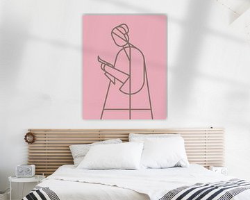 Brieflezende vrouw abstracte illustratie op roze met grijs lijnenspel van Michel Rijk