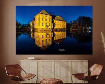 Strünkede Castle at the blue hour by T.B.- Foto