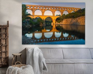 Zonsopkomst bij Pont Du Gard, Frankrijk van Henk Meijer Photography