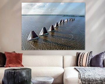 Luftaufnahme der traditionellen Skutsjessilen am Heegermeer in den Niederlanden von Eye on You