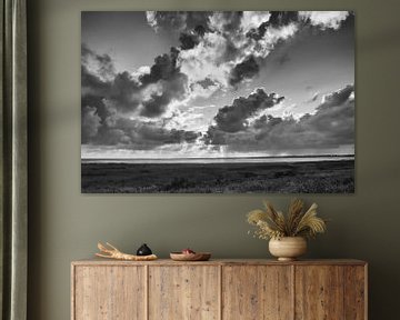 Wolken over de Waddenzee Borkum Duitsland van Richard Wareham