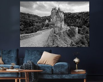 Cloudy afternoon at Burg Eltz (black and white)