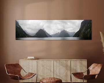 Milford Sound by Richard Wareham
