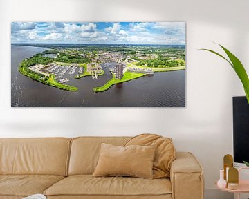 Lucht panorama van de stad Almere in Nederland van Eye on You