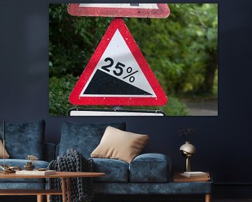 25%!!! by Richard Wareham