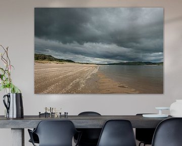 Llansteffan beach by Richard Wareham