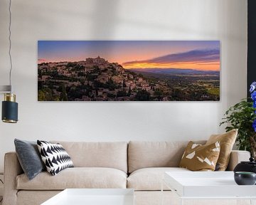 Panorama en zonsopkomst in Gordes, Frankrijk van Henk Meijer Photography