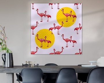 Roze flamingopatroon met gele stippenachtergrond - Levendig ontwerp voor kleding en interieurdecoratie van Almanzart almanza